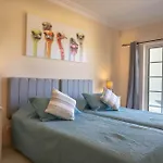 49 Presa Da Moura - Superbly 2 Bed Townhouse 卡武埃鲁