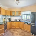 49 Presa Da Moura - Superbly 2 Bed Townhouse 度假居
