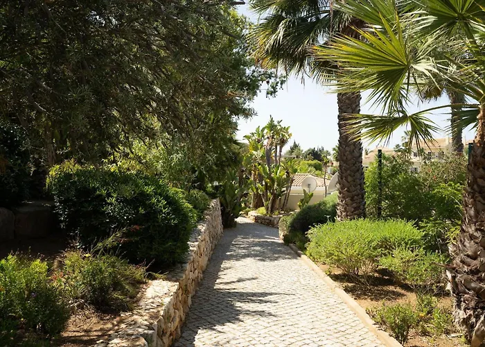 Semesterbostad 49 Presa Da Moura - Superbly 2 Bed Townhouse Carvoeiro (Lagoa)