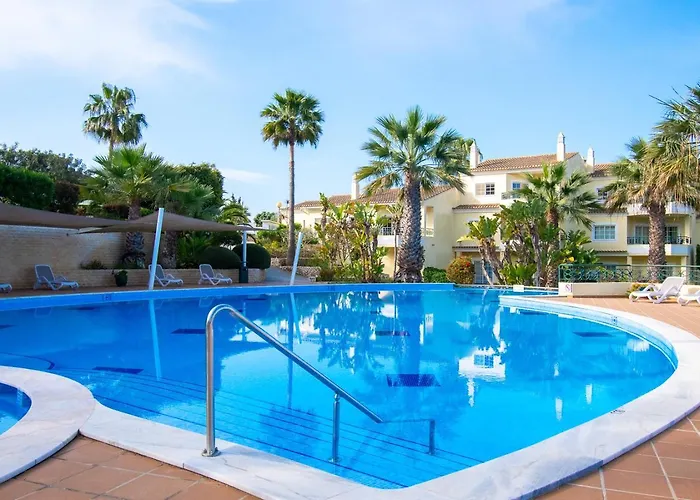 Semesterbostad 49 Presa Da Moura - Superbly 2 Bed Townhouse Carvoeiro (Lagoa)