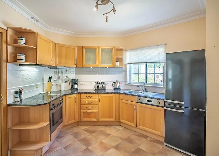 49 Presa Da Moura - Superbly 2 Bed Townhouse Ferienhaus